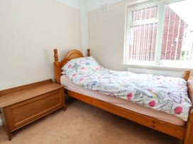 11 Overdale Avenue - North Wales - 1130661 - thumbnail photo 19