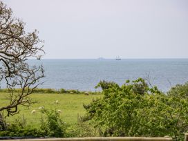 Moonlight - Isle of Wight & Hampshire - 1130743 - thumbnail photo 28