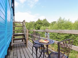 Cuckoo at Wild Valley Huts - Mid Wales - 1130779 - thumbnail photo 18