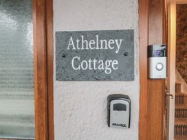 Athelney Cottage - Somerset & Wiltshire - 1131463 - thumbnail photo 2