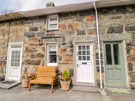 5 Gwynant Street - North Wales - 1132095 - thumbnail photo 2