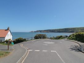 A road leading to the sea at Buttercup Lodge in Runswick Bay near Staithes