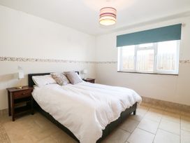 50 Harbour Road - Kent & Sussex - 1132829 - thumbnail photo 23
