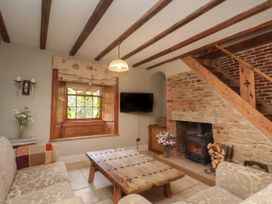 The Old Hall - North Yorkshire (incl. Whitby) - 1132845 - thumbnail photo 11
