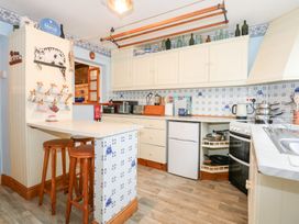 6 Maen Y Wern - North Wales - 1132897 - thumbnail photo 8