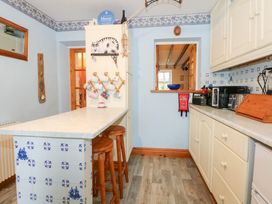 6 Maen Y Wern - North Wales - 1132897 - thumbnail photo 9