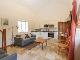 Sunnyside - Somerset & Wiltshire - 1133243 - thumbnail photo 2