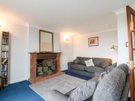 Shoreline House -  - 1133487 - thumbnail photo 7