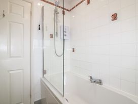 Shoreline House -  - 1133487 - thumbnail photo 26