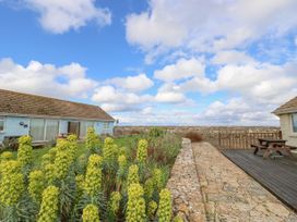 Little Beach - Isle of Wight & Hampshire - 1133680 - thumbnail photo 4