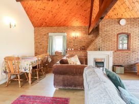 Elm Tree Cottage -  - 1133761 - thumbnail photo 10