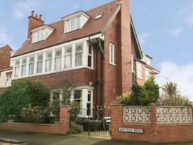 South Bay Beach House - North Yorkshire (incl. Whitby) - 1133910 - thumbnail photo 1