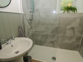 Bluebell's Cottage - Shropshire - 1134203 - thumbnail photo 17