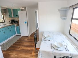 Stable Lodge - South Wales - 1134231 - thumbnail photo 6