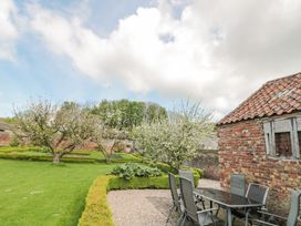 Wolds Way - North Yorkshire (incl. Whitby) - 1134321 - thumbnail photo 20