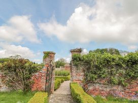 Wolds Way - North Yorkshire (incl. Whitby) - 1134321 - thumbnail photo 26