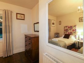 Knoll Cottage - Peak District - 1134730 - thumbnail photo 16