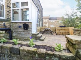 4 Tyne Street - North Yorkshire (incl. Whitby) - 1134898 - thumbnail photo 2