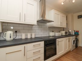 4 Tyne Street - North Yorkshire (incl. Whitby) - 1134898 - thumbnail photo 6