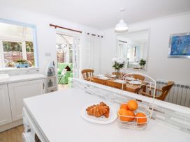 1 Westwood Close - Isle of Wight & Hampshire - 1135018 - thumbnail photo 10