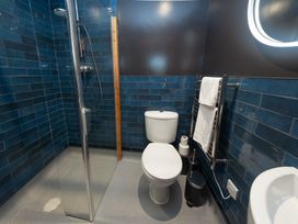 A bathroom with shower and toilet at Wonderland in Tweedmouth, Berwick-Upon-Tweed