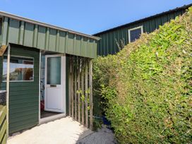 Glamping Pod - Yr Eifl - North Wales - 1135492 - thumbnail photo 2