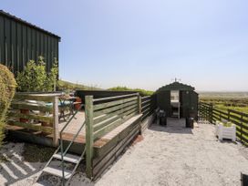 Glamping Pod - Yr Eifl - North Wales - 1135492 - thumbnail photo 26