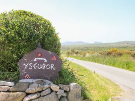 Glamping Pod - Yr Eifl - North Wales - 1135492 - thumbnail photo 30