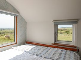 Glamping Pod - Yr Eifl - North Wales - 1135492 - thumbnail photo 7