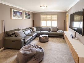 10 Mellor Way - Lincolnshire - 1135684 - thumbnail photo 4