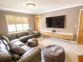 10 Mellor Way - Lincolnshire - 1135684 - thumbnail photo 1