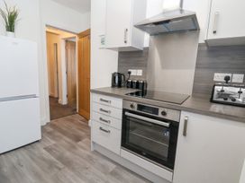 Apartment 3 - North Wales - 1135721 - thumbnail photo 10