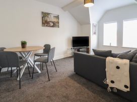 Apartment 4 - North Wales - 1135722 - thumbnail photo 5