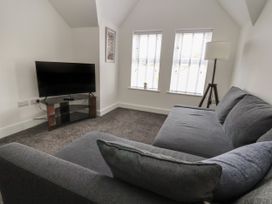 Apartment 4 - North Wales - 1135722 - thumbnail photo 4