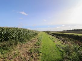 Swallow's Nest - Lincolnshire - 1135990 - thumbnail photo 24
