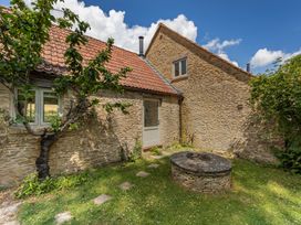 The Long Barn - Cotswolds - 1136075 - thumbnail photo 35