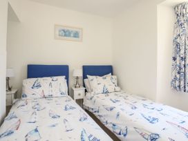Ground Floor Flat at Wylfa - Anglesey - 1136118 - thumbnail photo 11