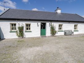 Old Mike's Cottage - Westport & County Mayo - 1136388 - thumbnail photo 1