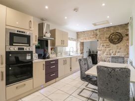 Midway Cottage - Peak District - 1136426 - thumbnail photo 4