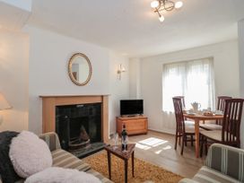 Hazel Cottage - Somerset & Wiltshire - 1136466 - thumbnail photo 2