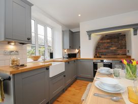 Hobbs Cottage - Devon - 1136508 - thumbnail photo 7