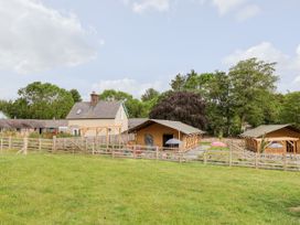 Lucky Clucky Lodge - North Wales - 1136543 - thumbnail photo 25