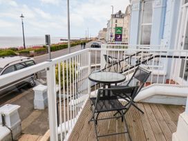 1 Beach View @ Beaconsfield House - North Yorkshire (incl. Whitby) - 1136849 - thumbnail photo 2