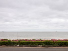 1 Beach View @ Beaconsfield House - North Yorkshire (incl. Whitby) - 1136849 - thumbnail photo 13