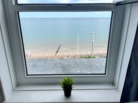 7 Beach View @ Beaconsfield House - North Yorkshire (incl. Whitby) - 1136857 - thumbnail photo 3