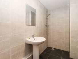 Apartment 1 @52 - North Yorkshire (incl. Whitby) - 1136974 - thumbnail photo 24