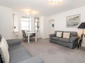 Apartment 2 @52 - North Yorkshire (incl. Whitby) - 1136975 - thumbnail photo 4