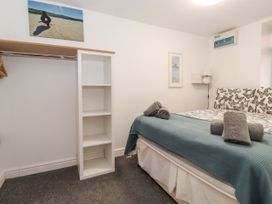 Apartment 2 @52 - North Yorkshire (incl. Whitby) - 1136975 - thumbnail photo 10