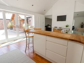 Sandstone Cottage - North Wales - 1136983 - thumbnail photo 15