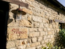 The Old Stables - Cotswolds - 1137061 - thumbnail photo 2